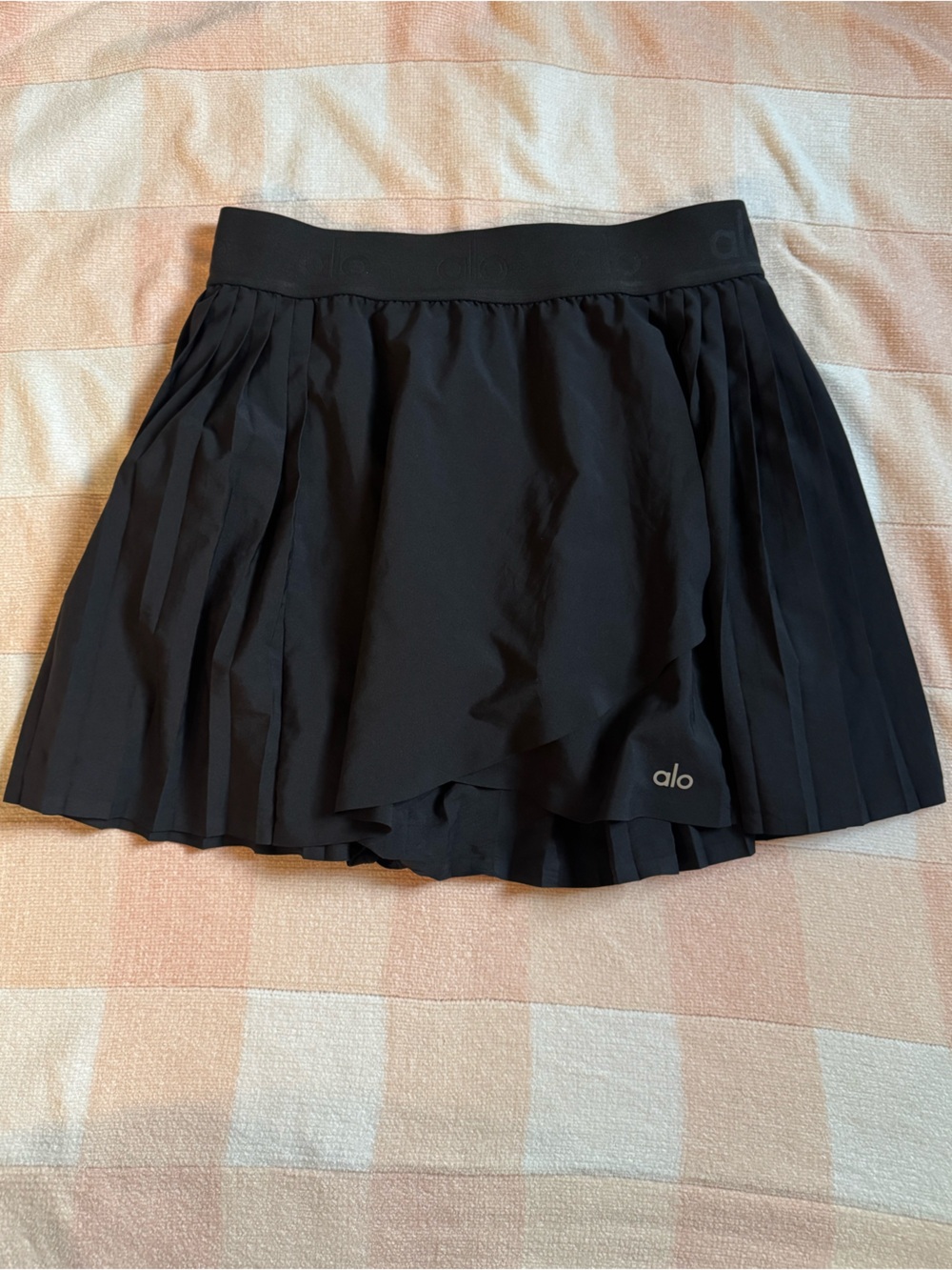 ALO Yoga Black Pleated Skort with Logo